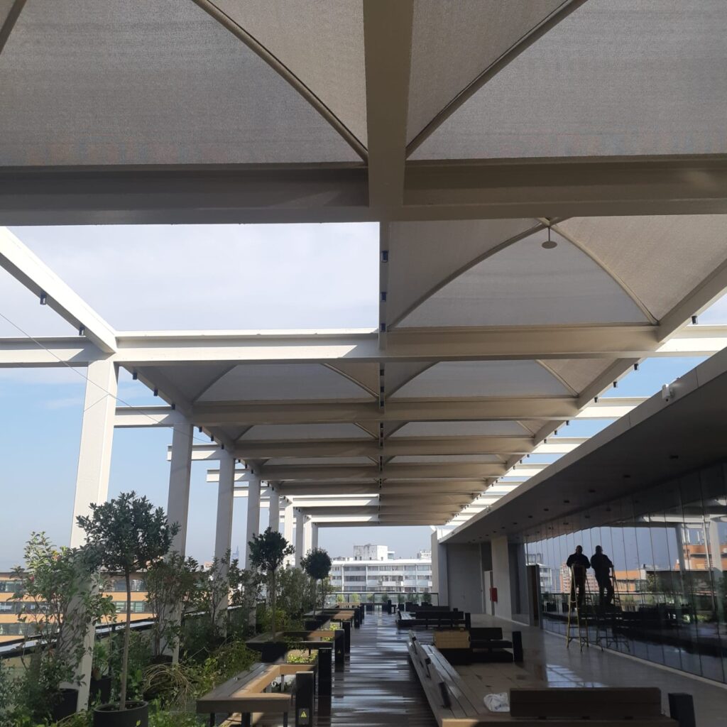 U Autonoma piso 7 (1)