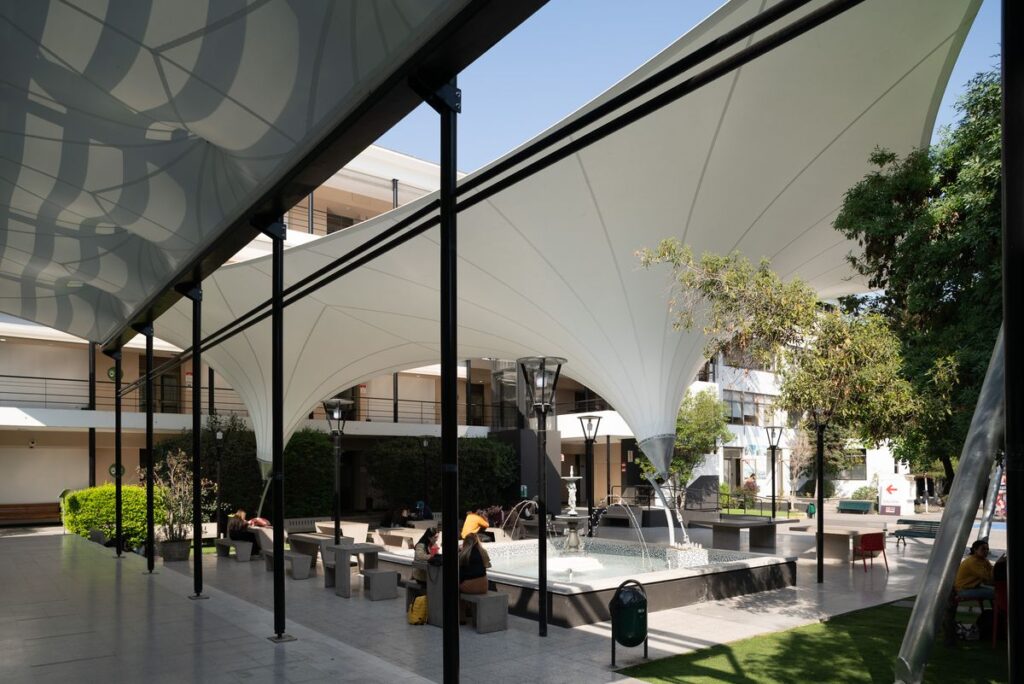 Patio UA Providencia (3)
