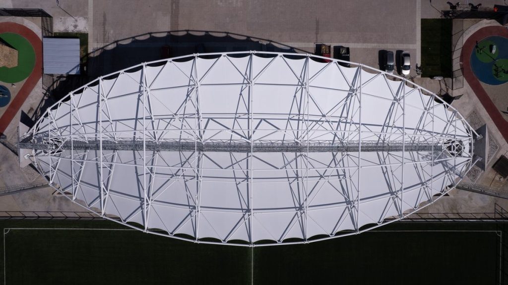 Estadio La Montura (9)
